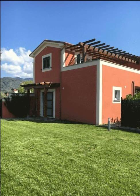 Il Casale Rosso Monolocale Cinque Terre-Toscana Caniparola di Fosdinovo Exterior foto