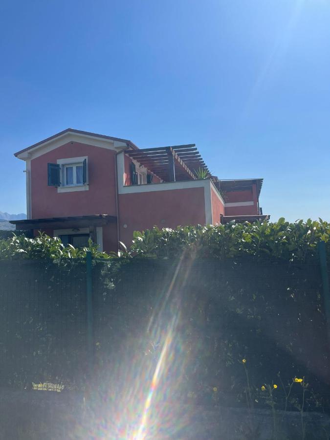 Il Casale Rosso Monolocale Cinque Terre-Toscana Caniparola di Fosdinovo Exterior foto